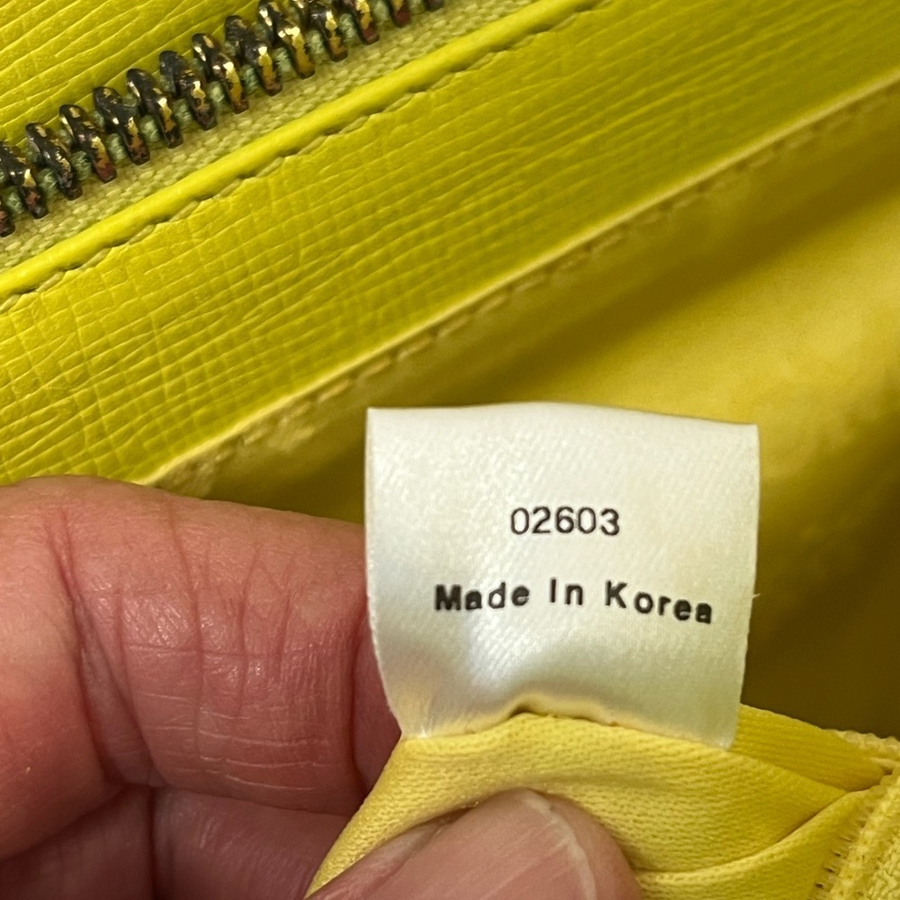 MCM Yellow Tote Bag GUc AUTHENTIC - Picture 14 of 16